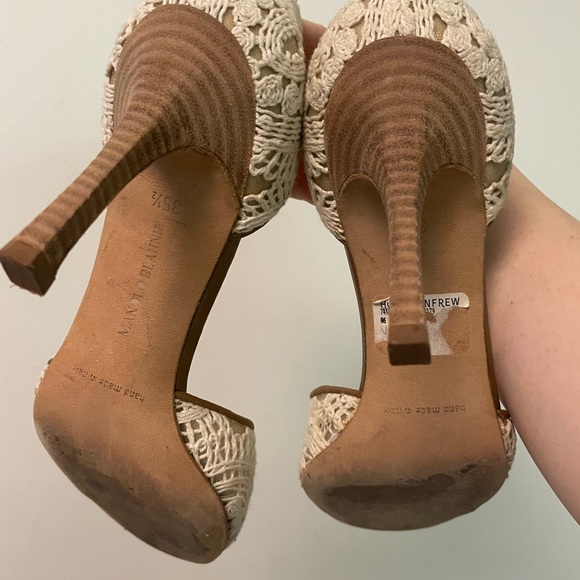Authentic Manolo Blahnik heels - Picture 3 of 5